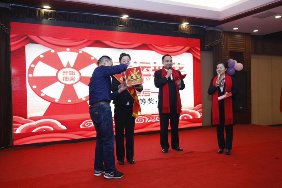 常德錦興物業(yè)服務有限公司,常德錦興物業(yè),保安,保潔,綠化,維修,業(yè)管 常德錦興物業(yè)服務有限公司,常德錦興物業(yè),保安,保潔,綠化,維修,業(yè)管